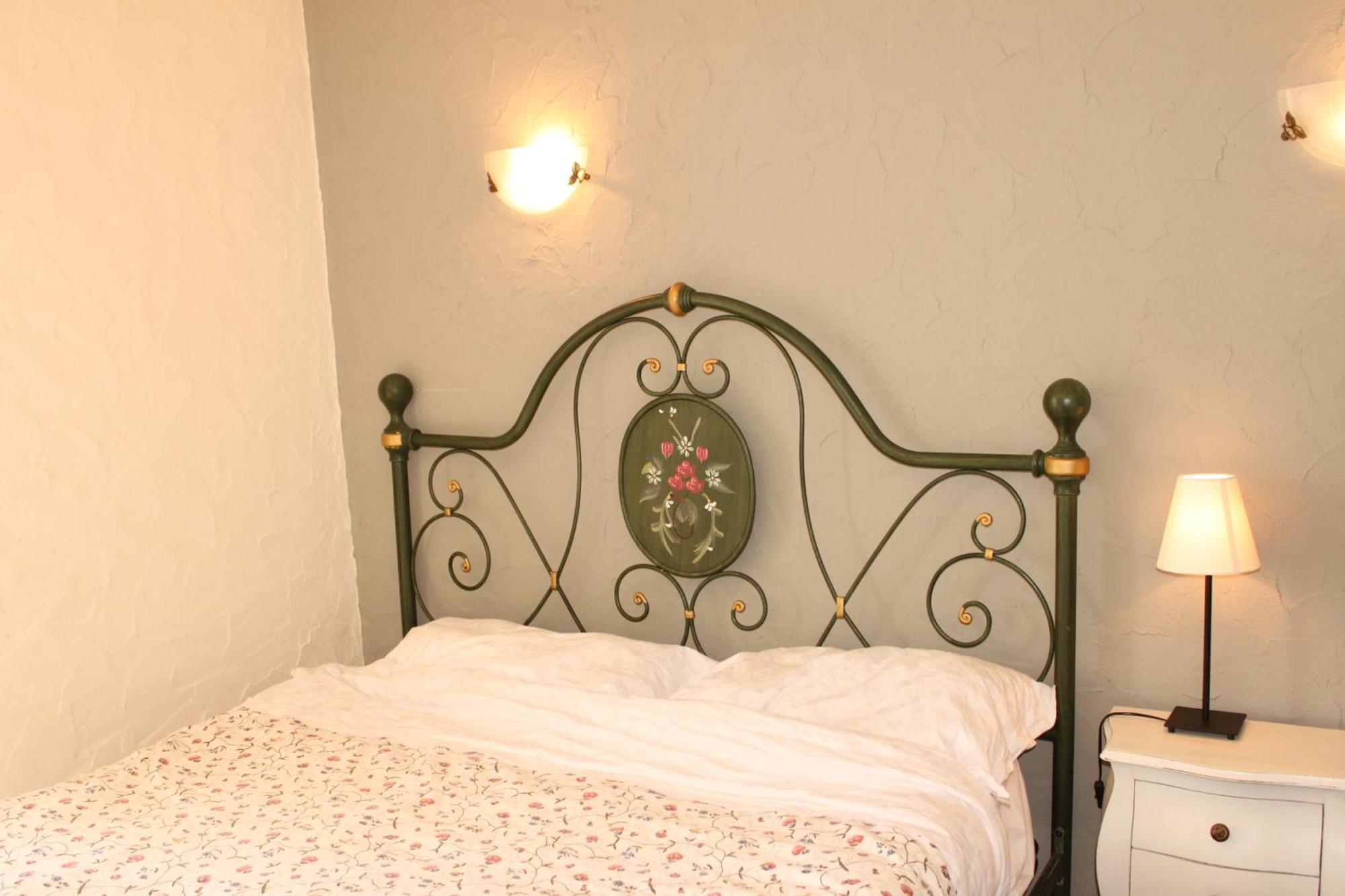 Borgo Erbiola Villa Colico Room photo