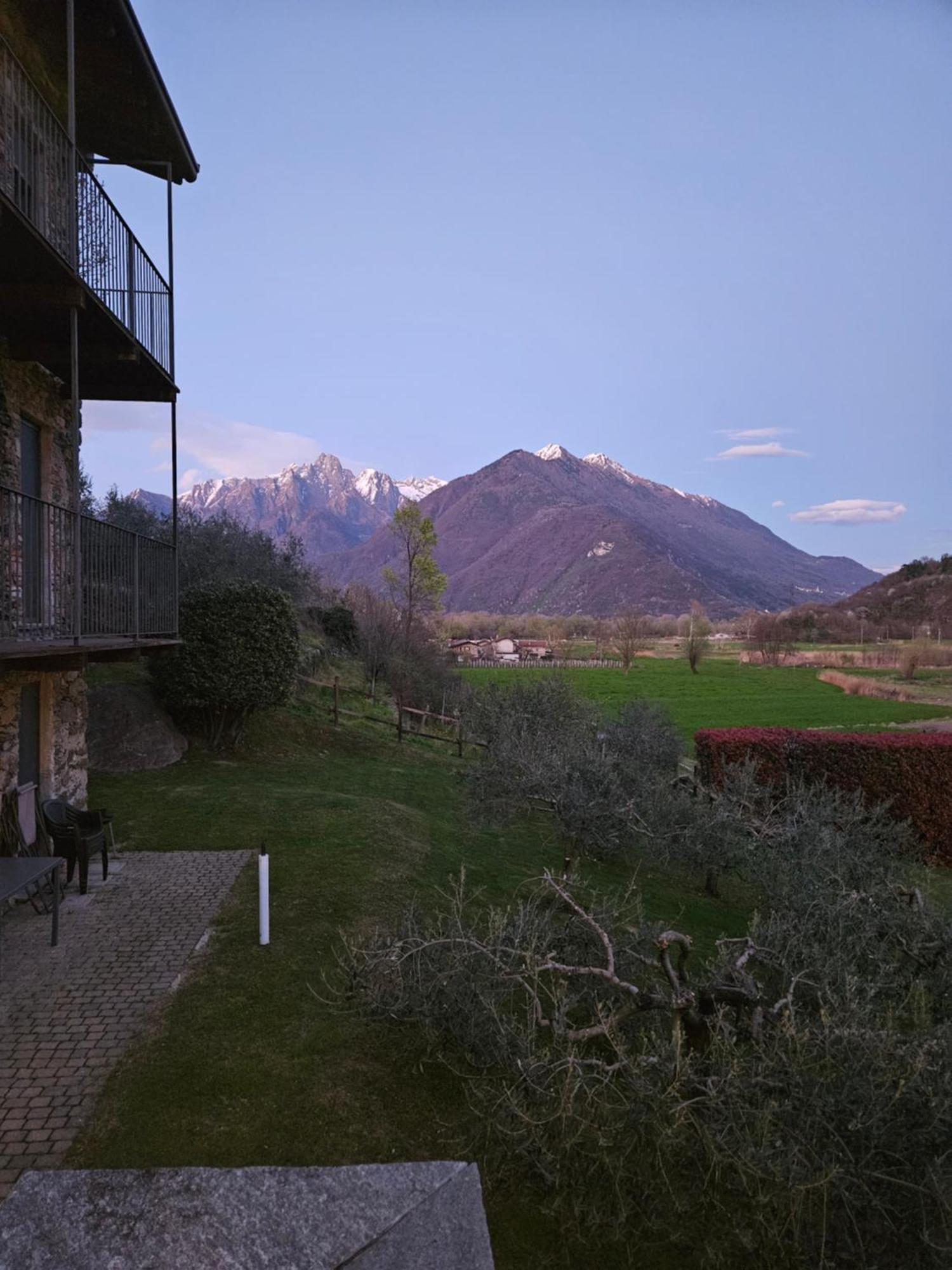 Borgo Erbiola Villa Colico Exterior photo